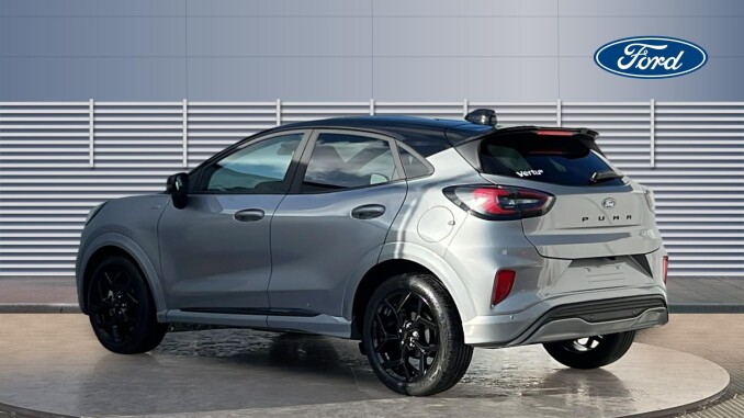 Ford Puma 1.0 EcoBoost Hybrid mHEV ST-Line Black Package 5dr Petrol Hatchback - Image 2